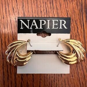 Napier Gold Plate Medium Puff Shrimp Hollow Hoop Earrings Vintage - Never worn
